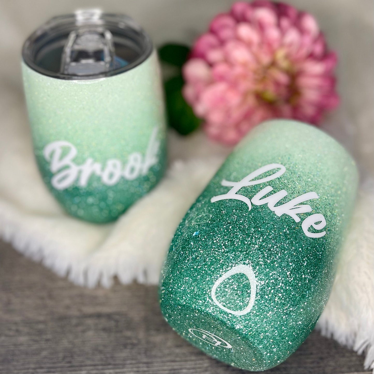 Mint Green Glitter Tumbler | Glitter tumbler | Girls tumbler | Personalized tumbler | Custom gifts | Gift for her | Bridal party gifts